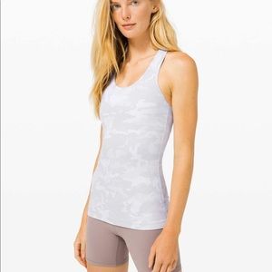 Lululemon size 2 Cool Racerback Incognito Camo Alpine White Camo